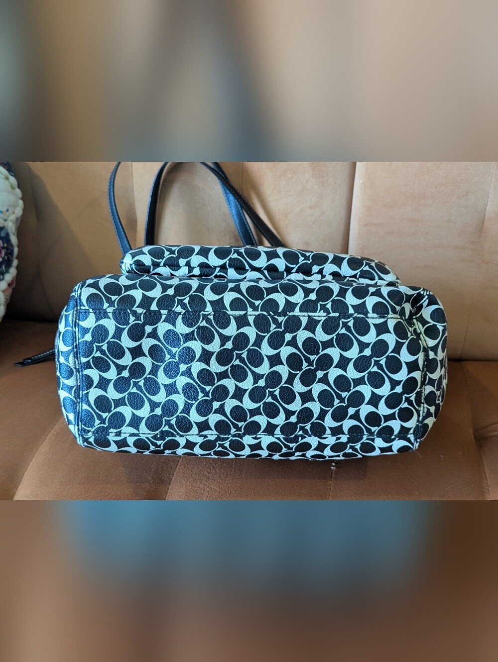 Coach Black and Cream Patterned Tote - Picture 6 of 9